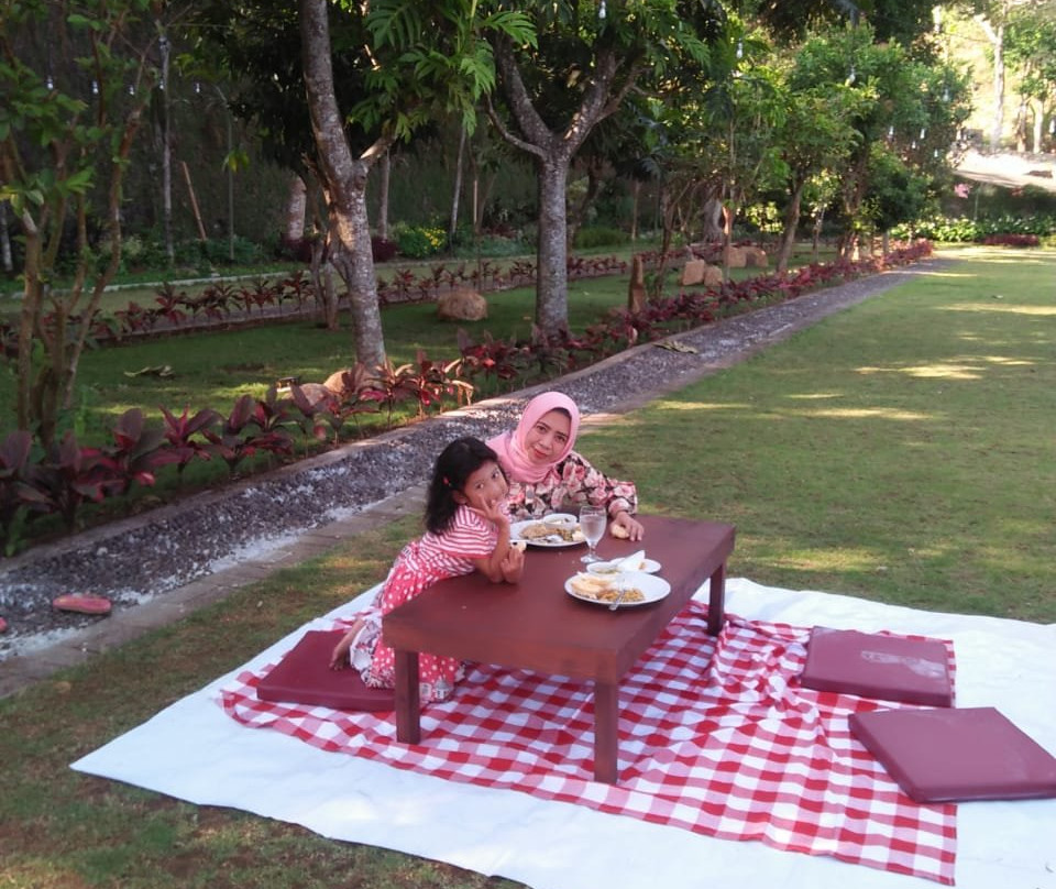 Vanda Organic-Trawas必去景点