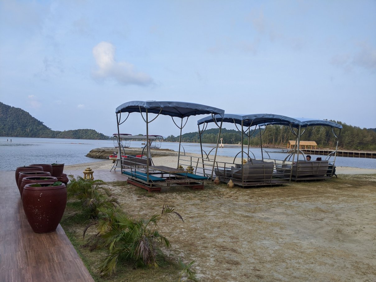 象岛艾雅普拉酒店-泳池