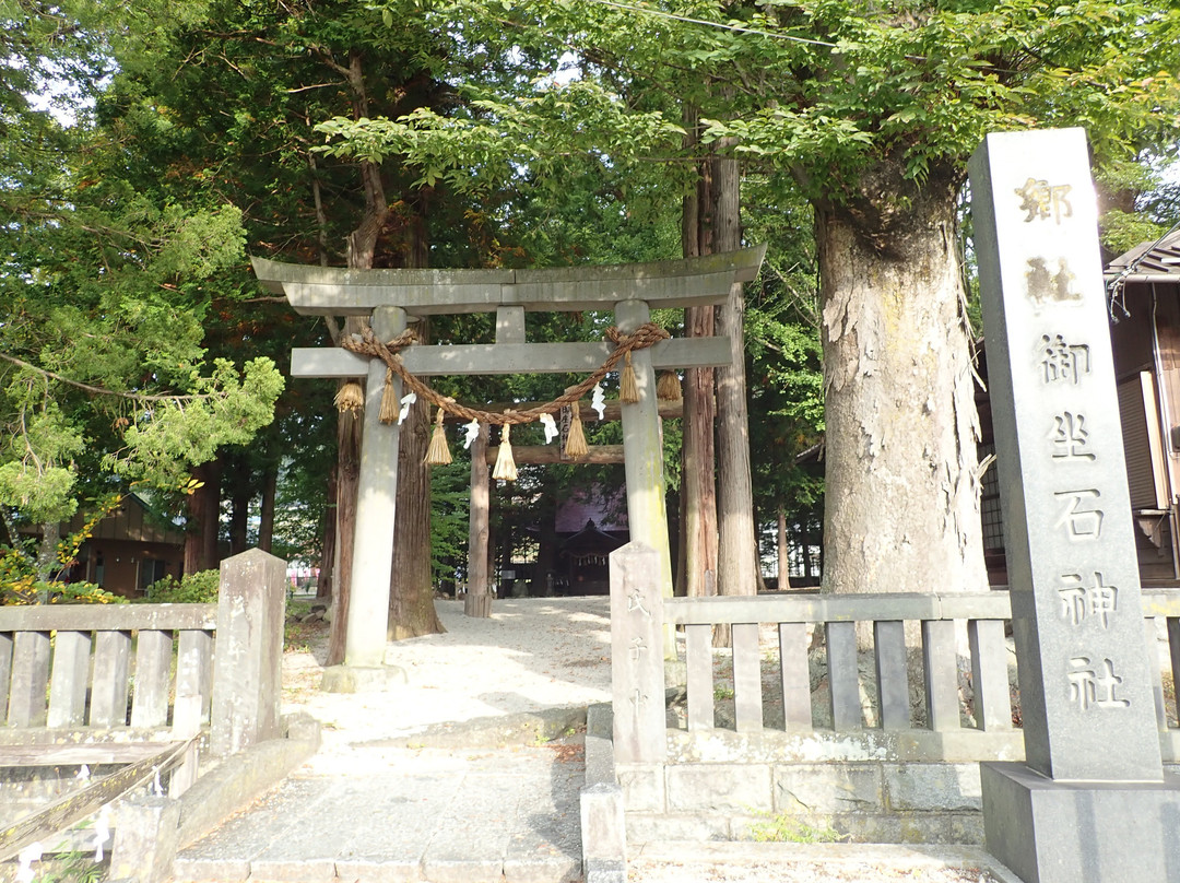 Gozanoishi Shrine-茅野市必去景点