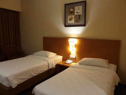 楠榜格兰安格拉酒店主图