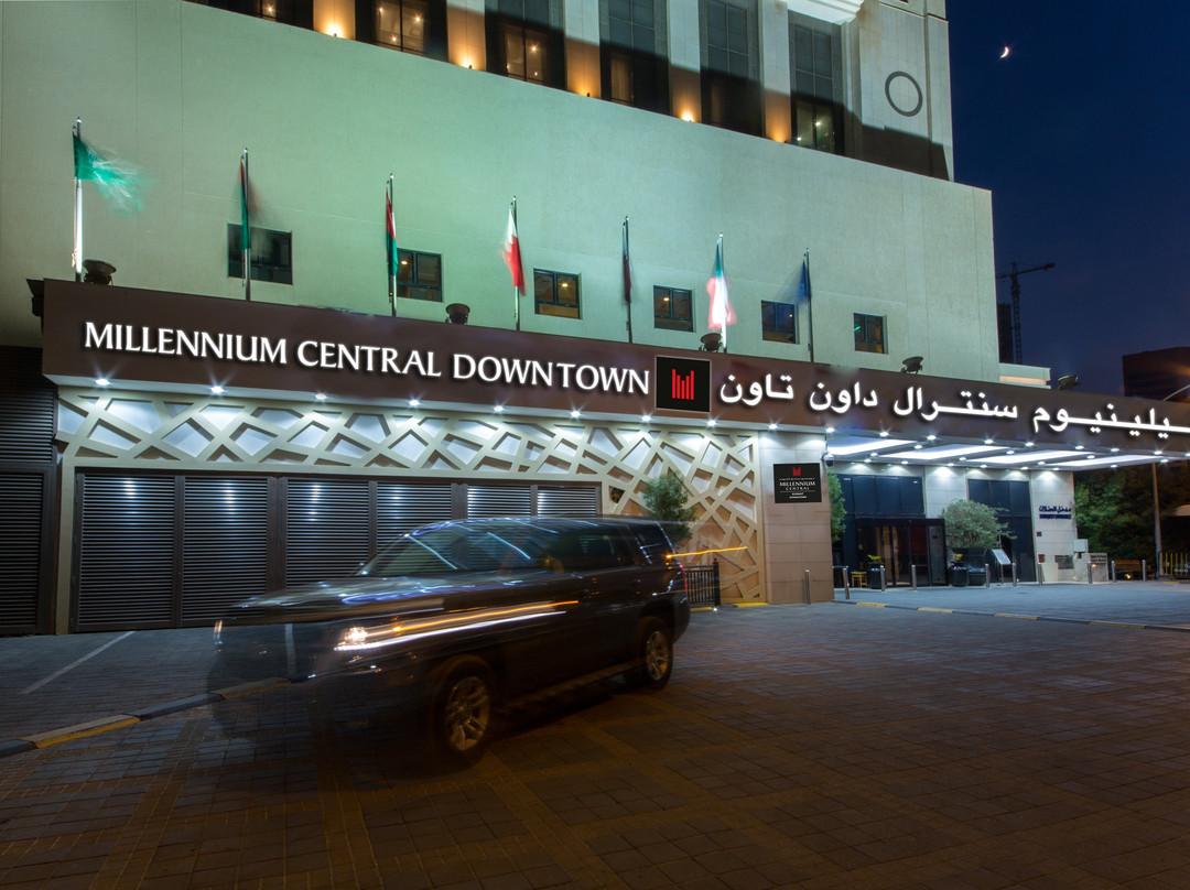 科威特市中心假日酒店主图