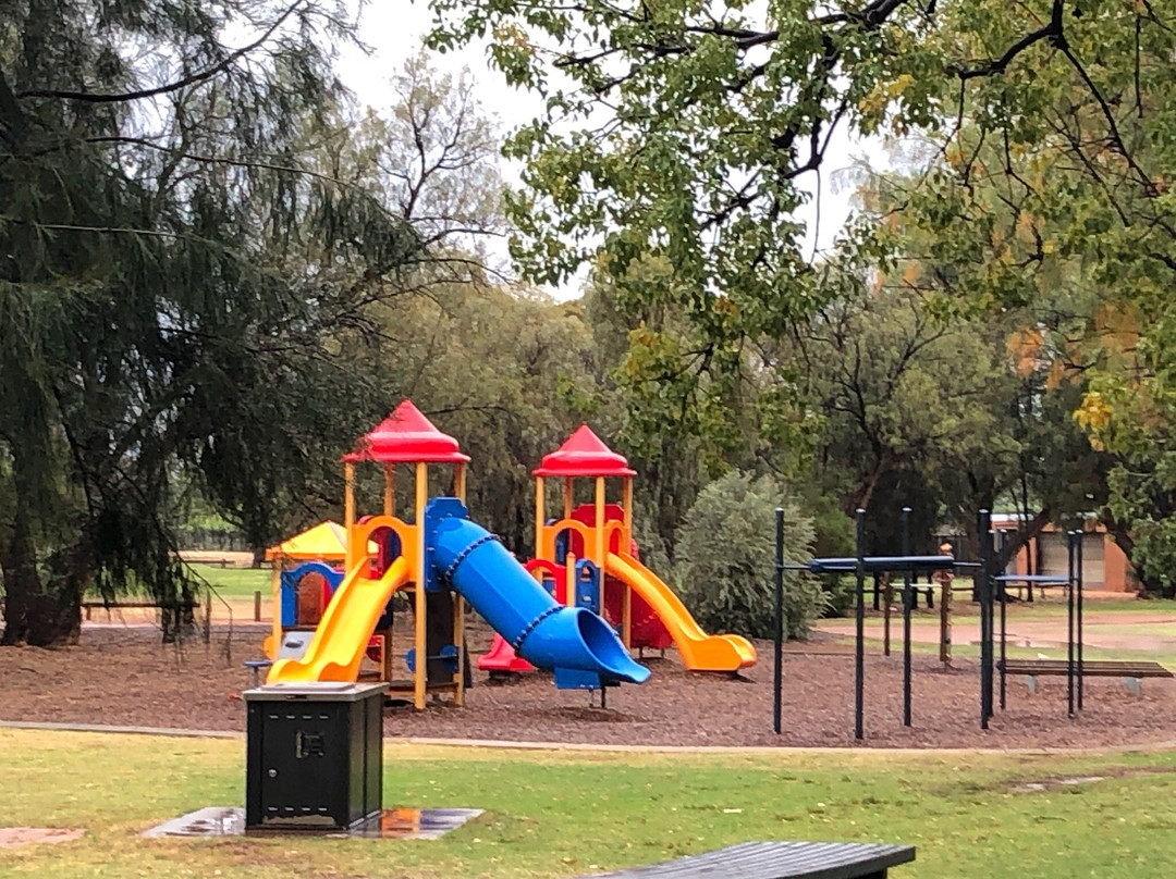 Quandong Park-Red Cliffs必去景点