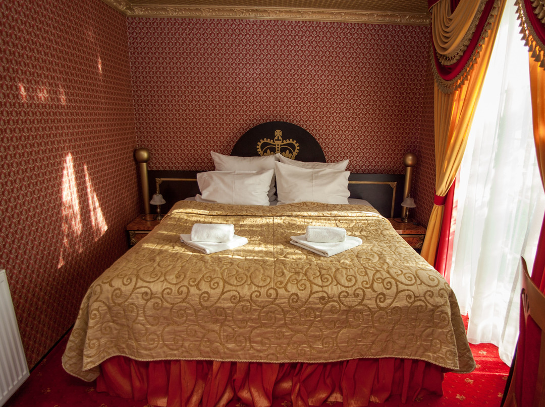 Royal Hotel主图