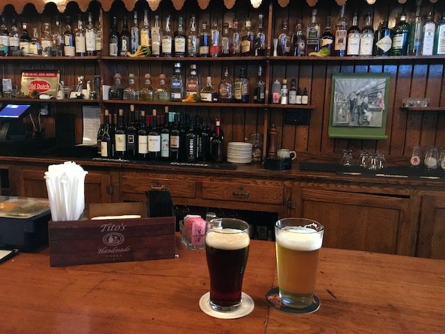 Old Dutch Hotel, LLC-餐饮