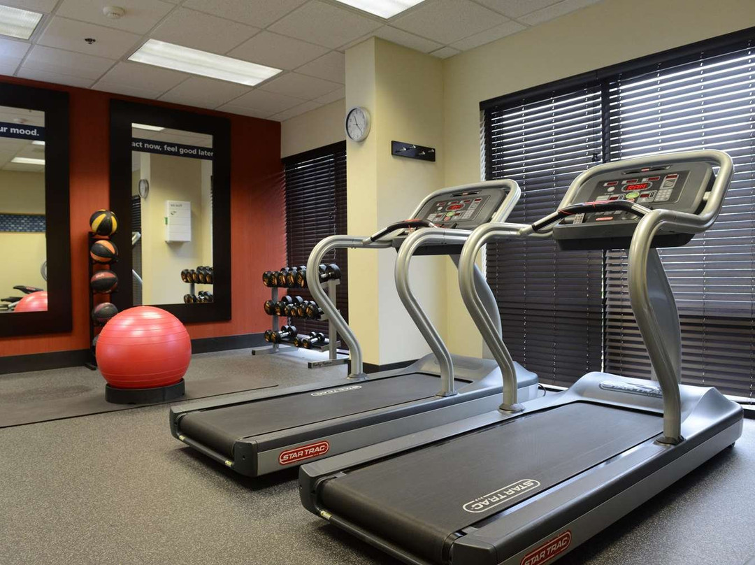 Hampton Inn and Suites by Hilton Windsor主图