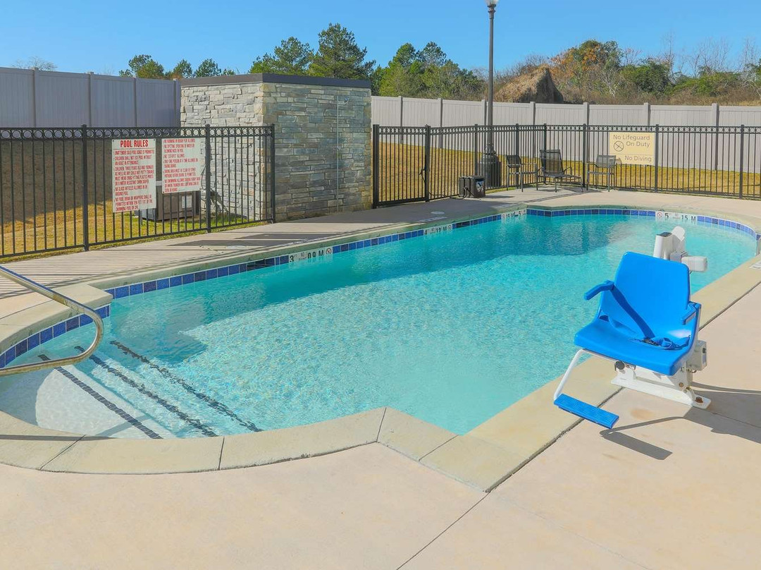Hampton Inn & Suites Dublin主图
