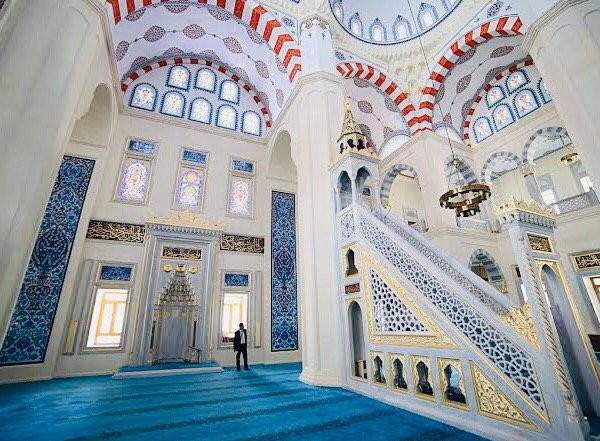 Nur Camii-克勒克卡莱必去景点