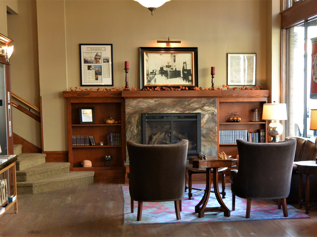 艾略特酒店主图