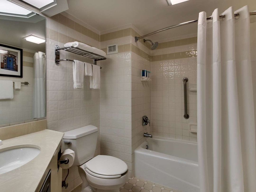 Pear Tree Inn Cape Girardeau West主图