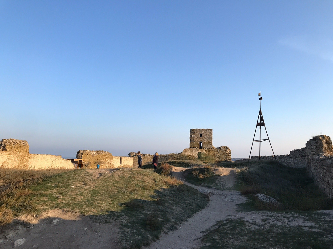 Enisala Medieval Fortress景点图片
