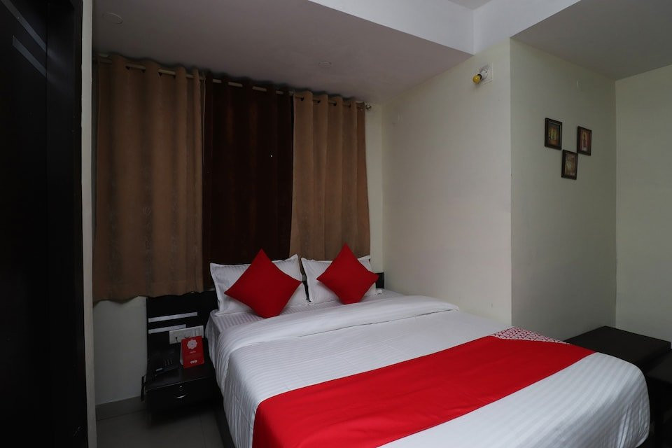 OYO 30715 Shakti Palace主图