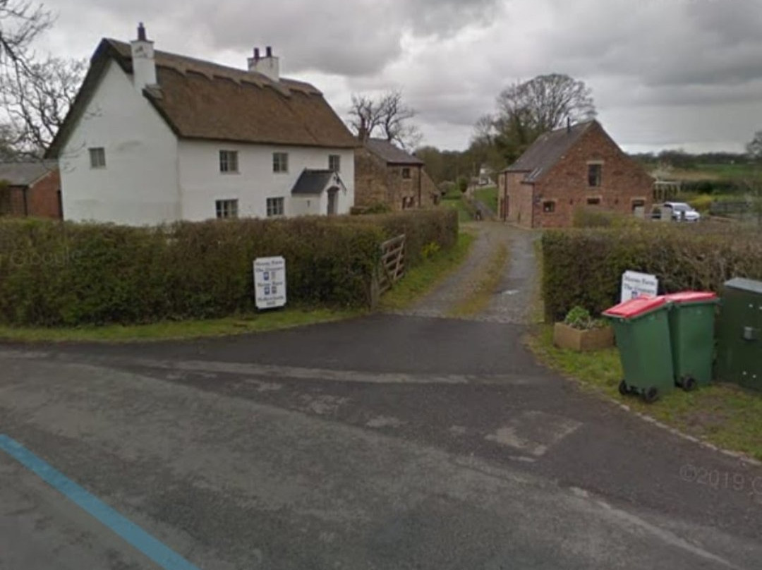 Home Barn and The Granary主图
