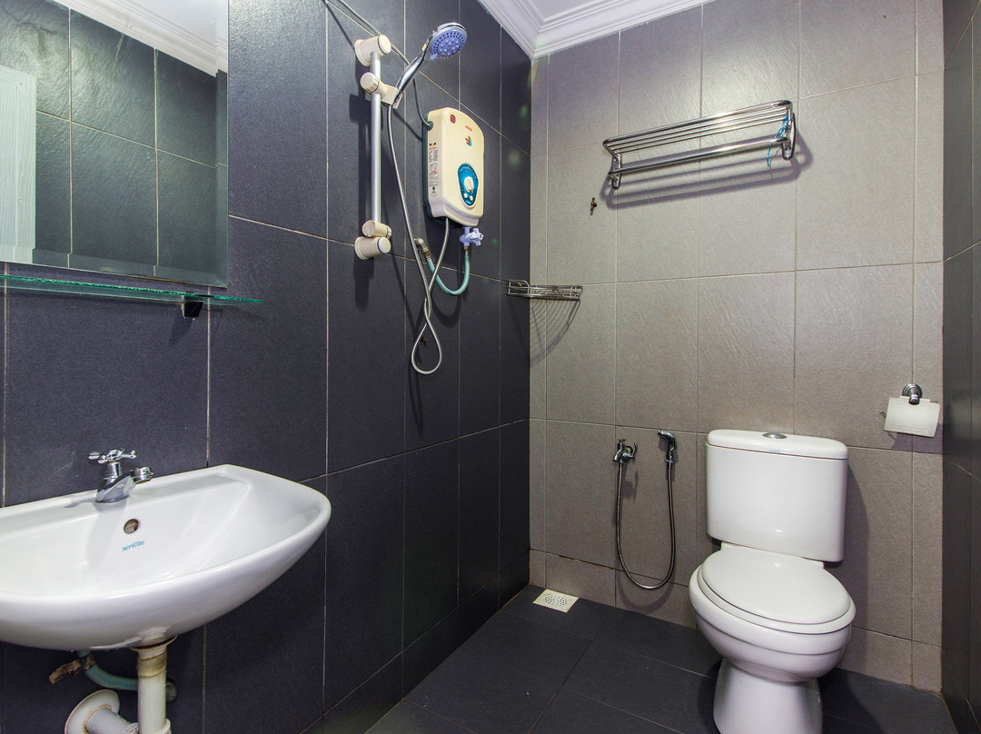 水晶城大酒店主图