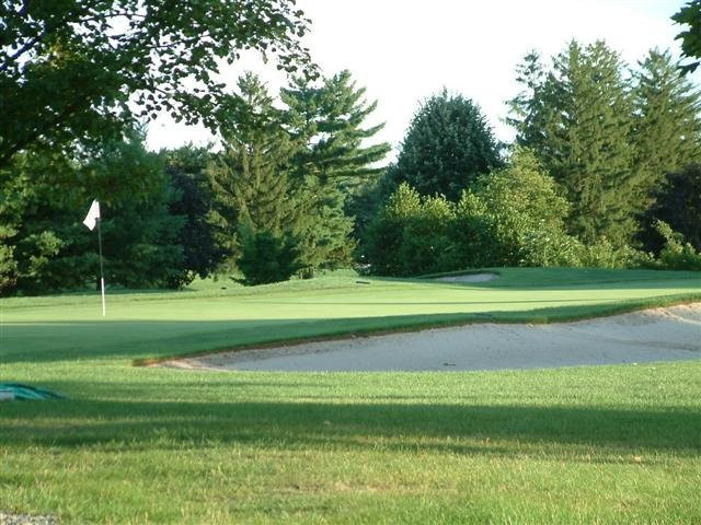 Fairways Golf Club景点图片