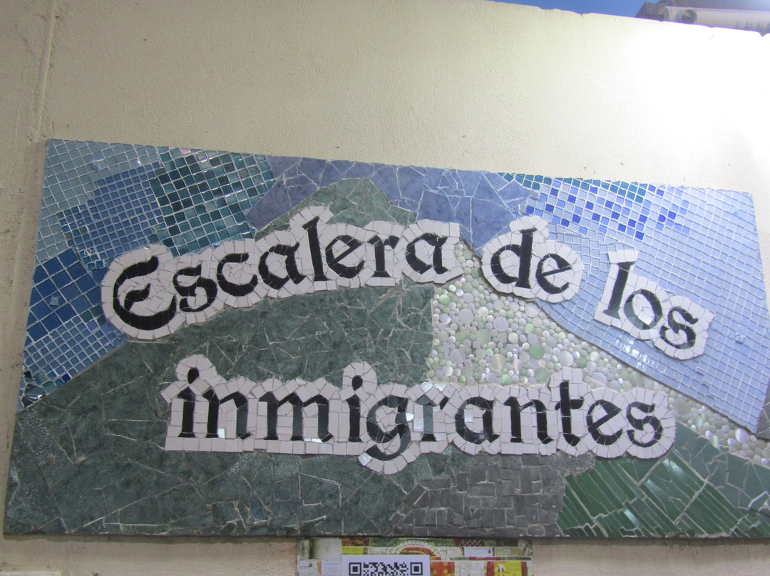 Escalera De Los Inmigrantes景点图片