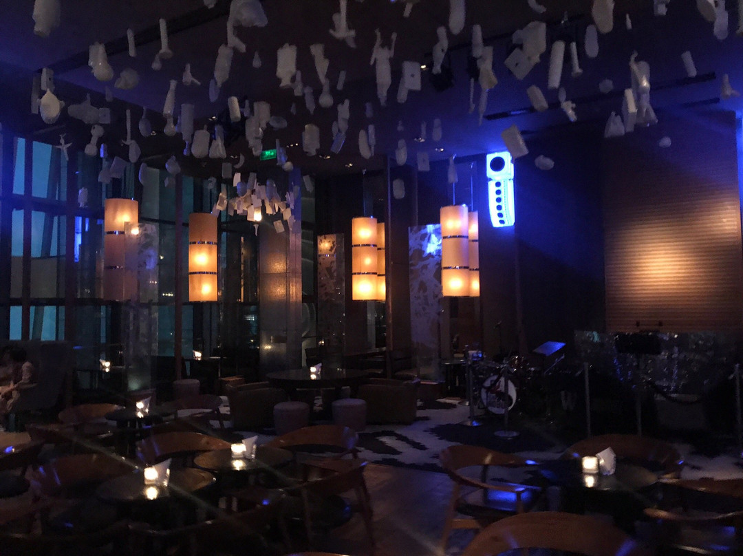 世纪100酒吧(上海柏悦酒店)-上海市必去景点