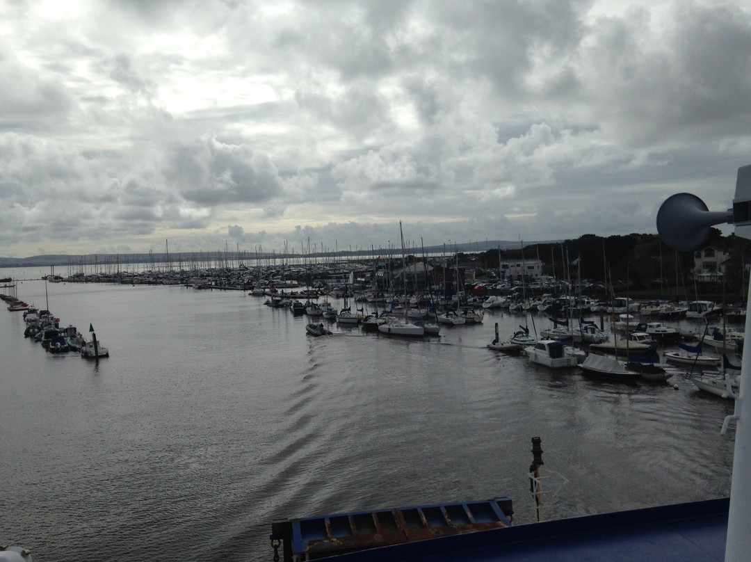 Lymington Harbour景点图片