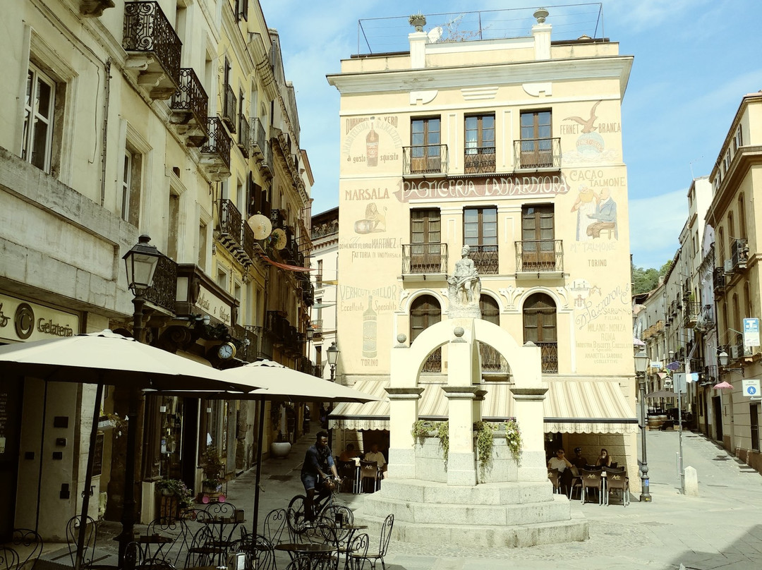 Cattedrale di Santa Chiara di Iglesias-Iglesias必去景点