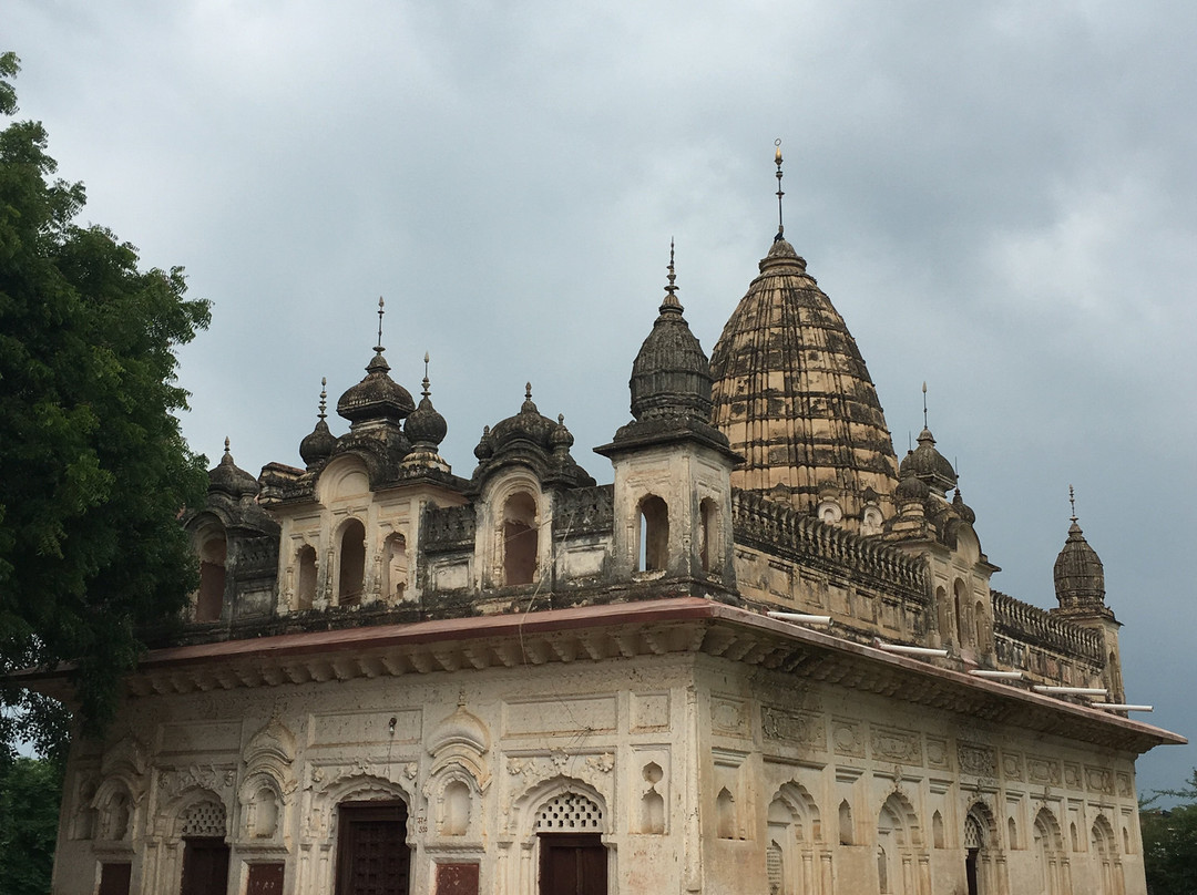 阿里布拉宫酒店主图