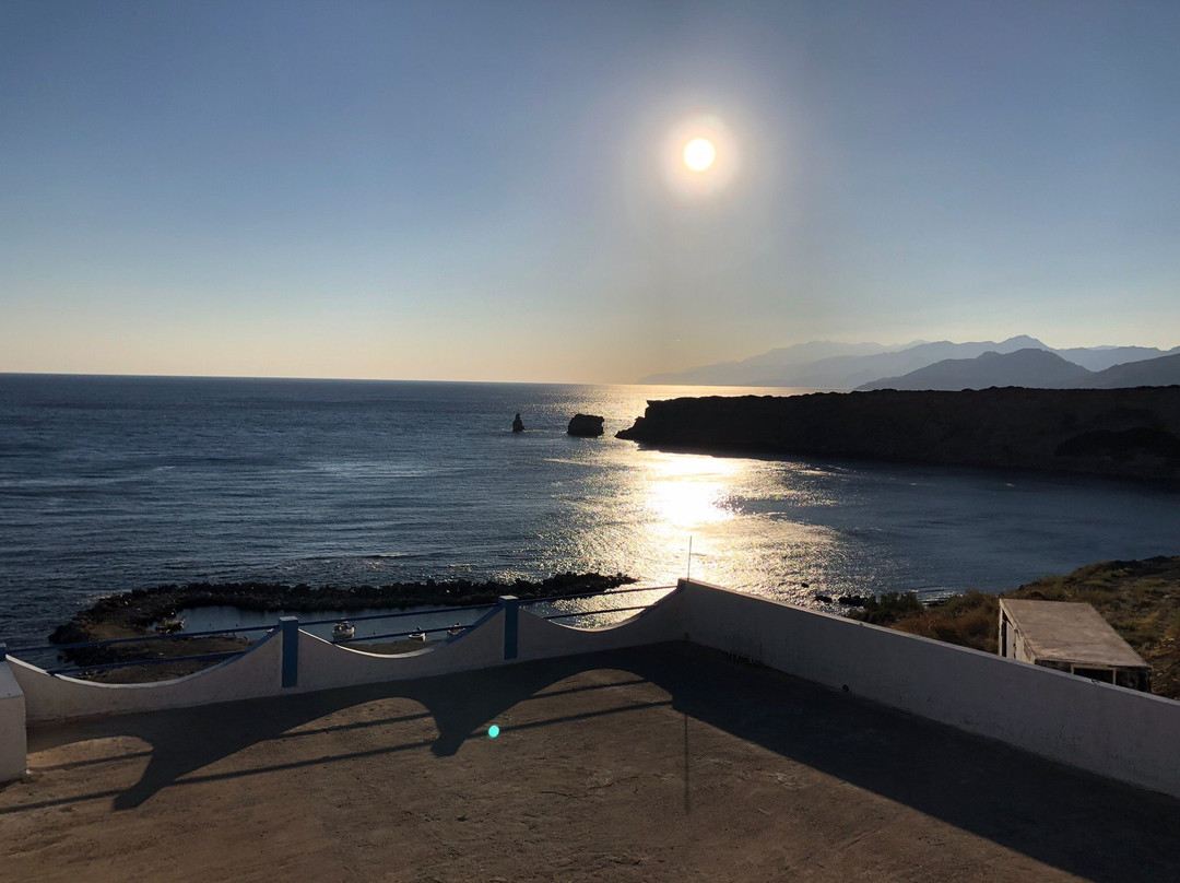 Pavlos' Place Triopetra Beach主图