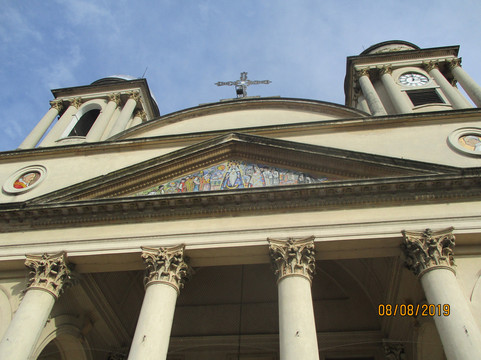 Catedral de Moron-Moron必去景点