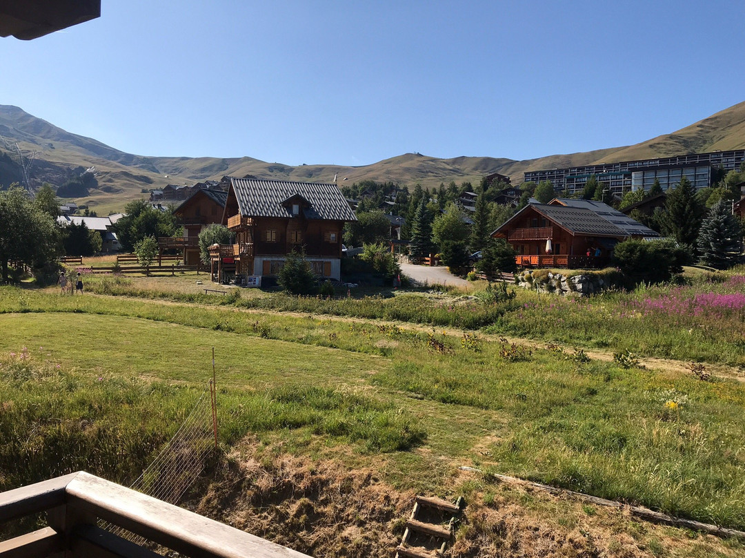 Hotel The Originals Le Beausoleil主图