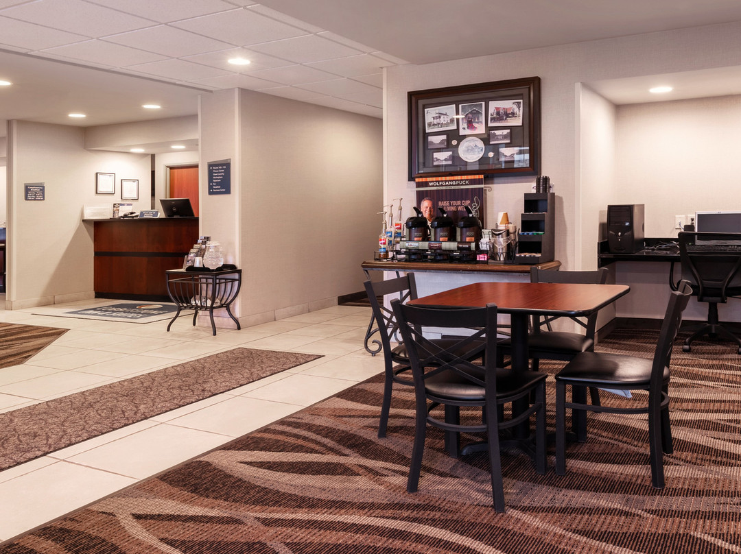 Cobblestone Inn and Suites - Durand主图