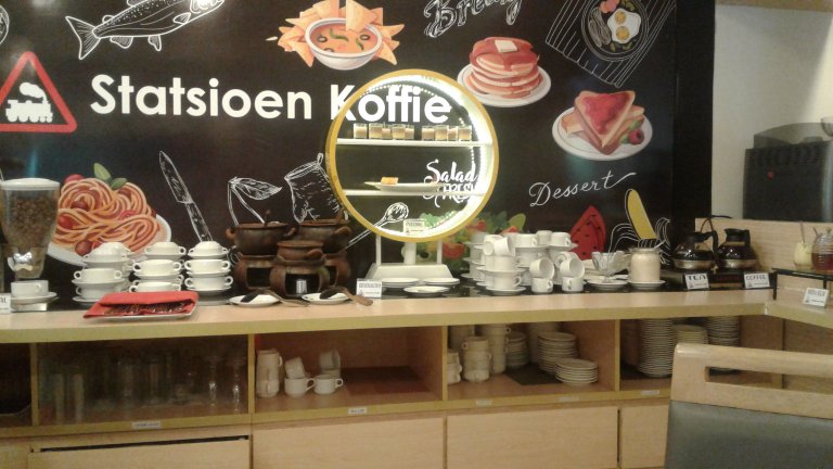 美特兰酒店芝勒朋-餐饮