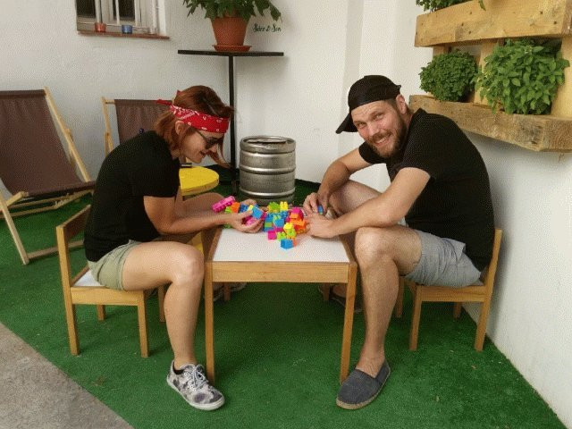 Saez & Son-Naquera必去景点