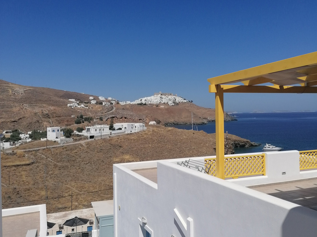 Aelia Apartments & Suites主图