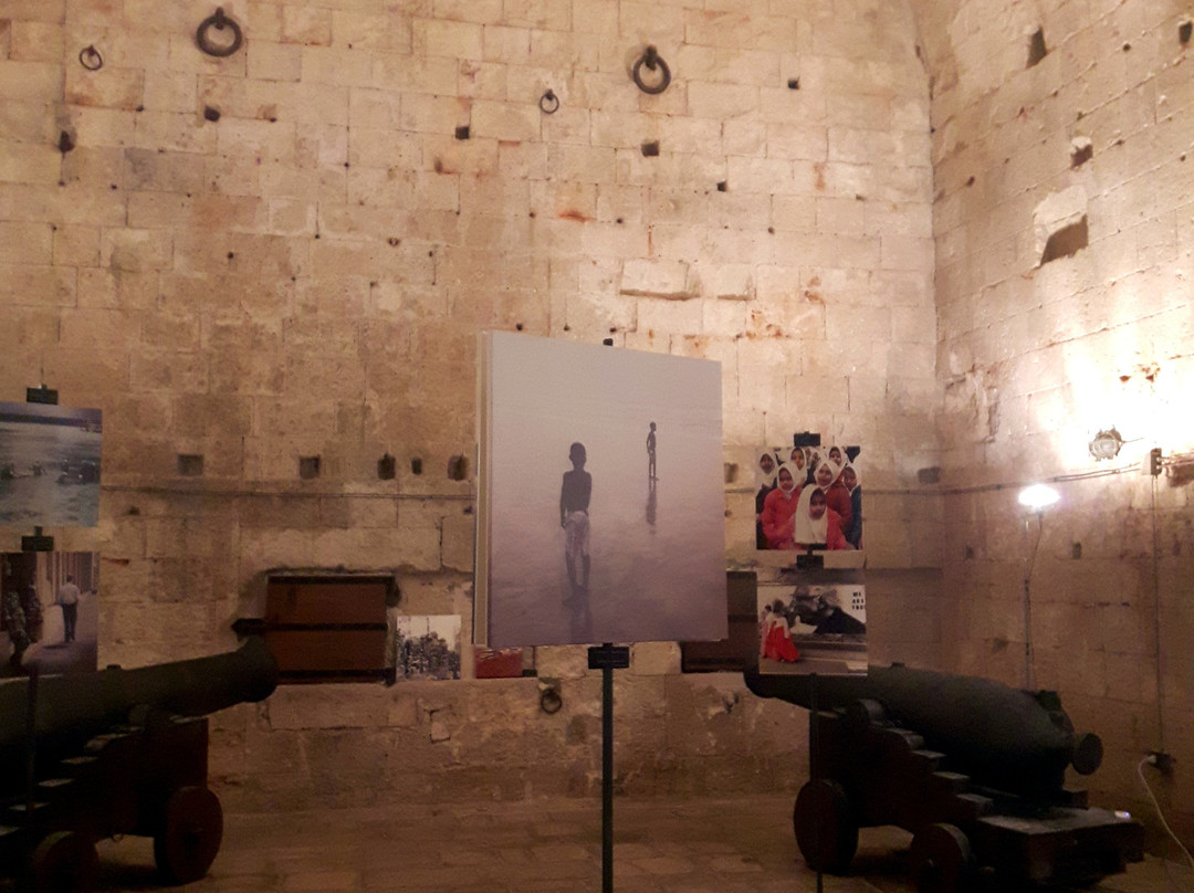 Castello di Carlo V-莫诺波利必去景点