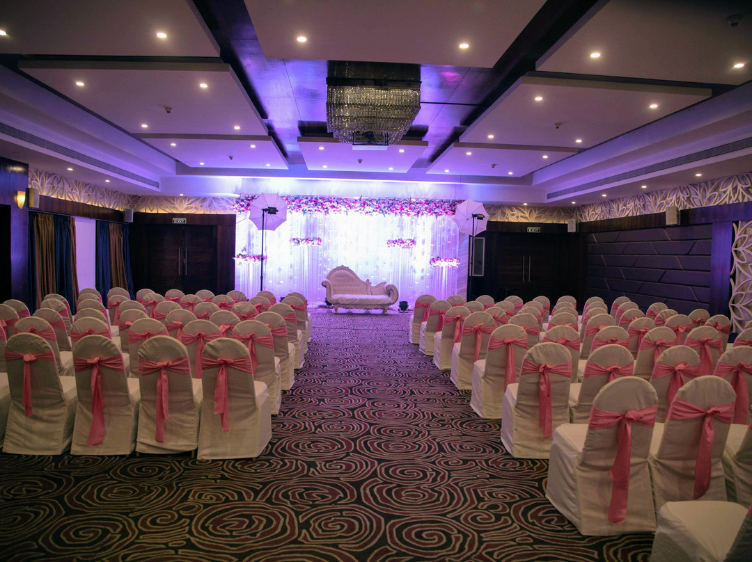 科林蒂安度假村俱乐部酒店主图