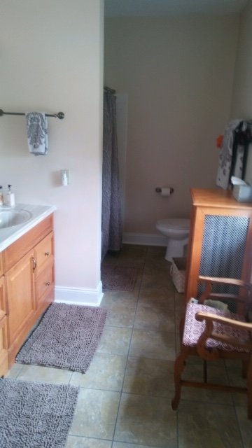 Connellsville Bed and Breakfast-浴室