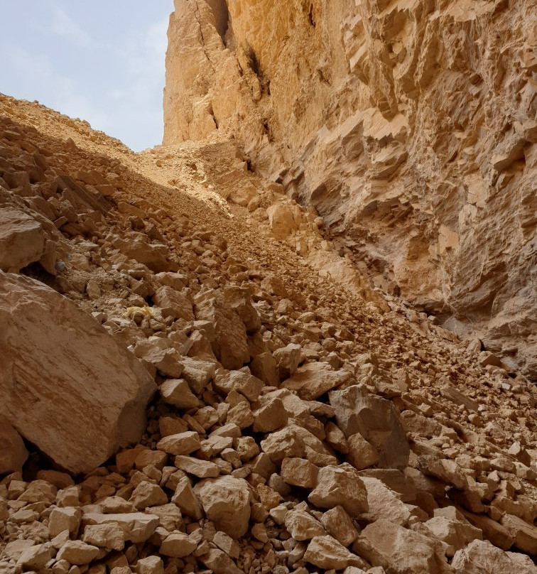 Heet Cave-利雅德必去景点