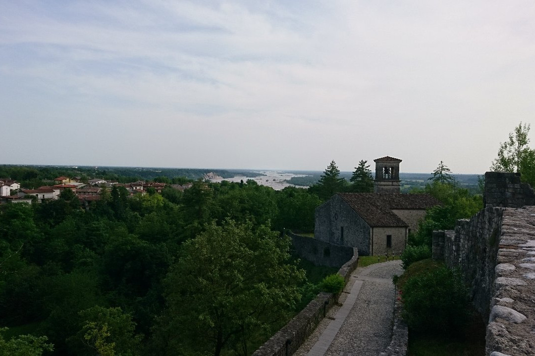 Castello di San Pietro景点图片