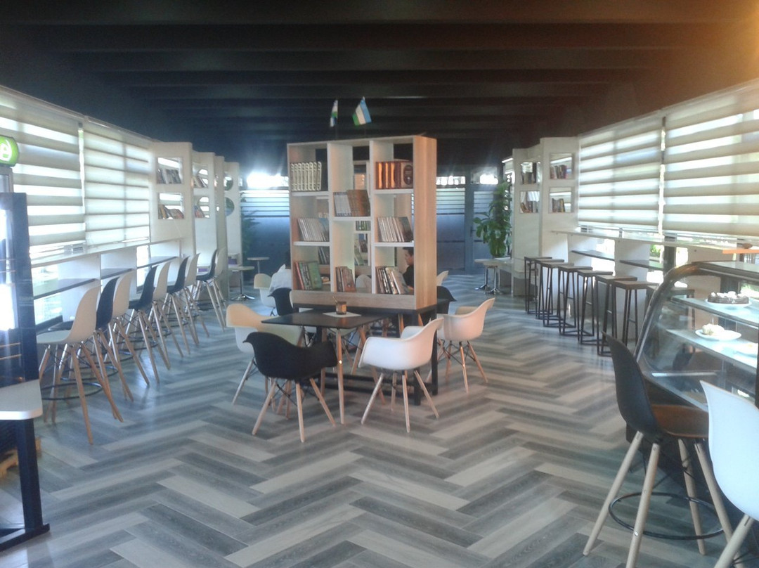Book Cafe-Andijan必去景点