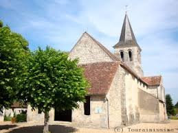 Abbatiale Saint Pierre-Descartes必去景点