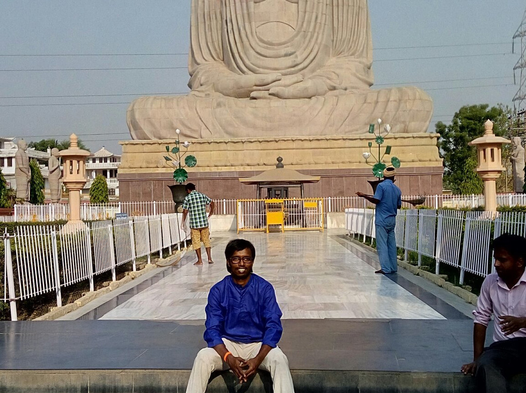 Ratnaghara-加雅岛必去景点