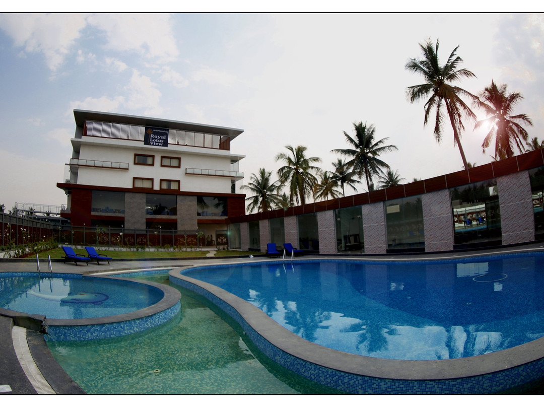 Royal Lotus View Resotel主图