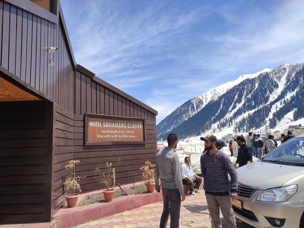 Hotel Sonamarg Glacier主图