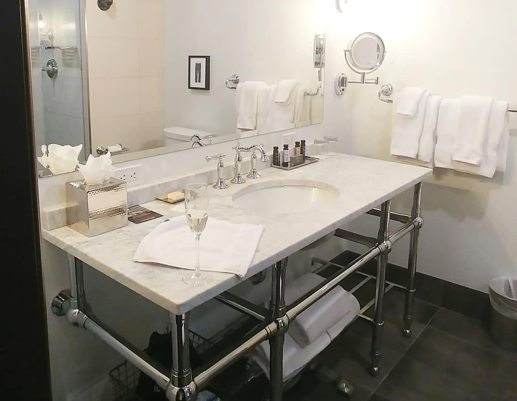 Ironworks Hotel Indy主图