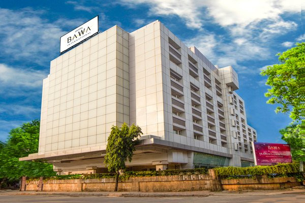 巴瓦国际酒店