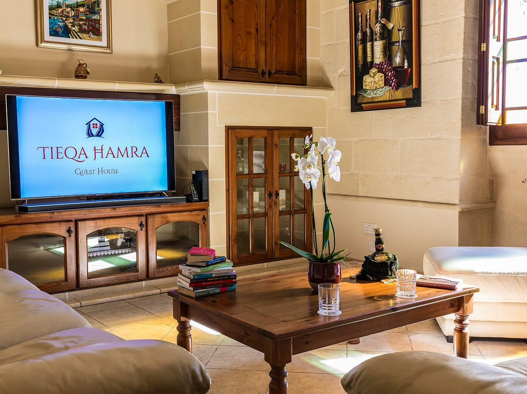 Tieqa Hamra Charming House主图