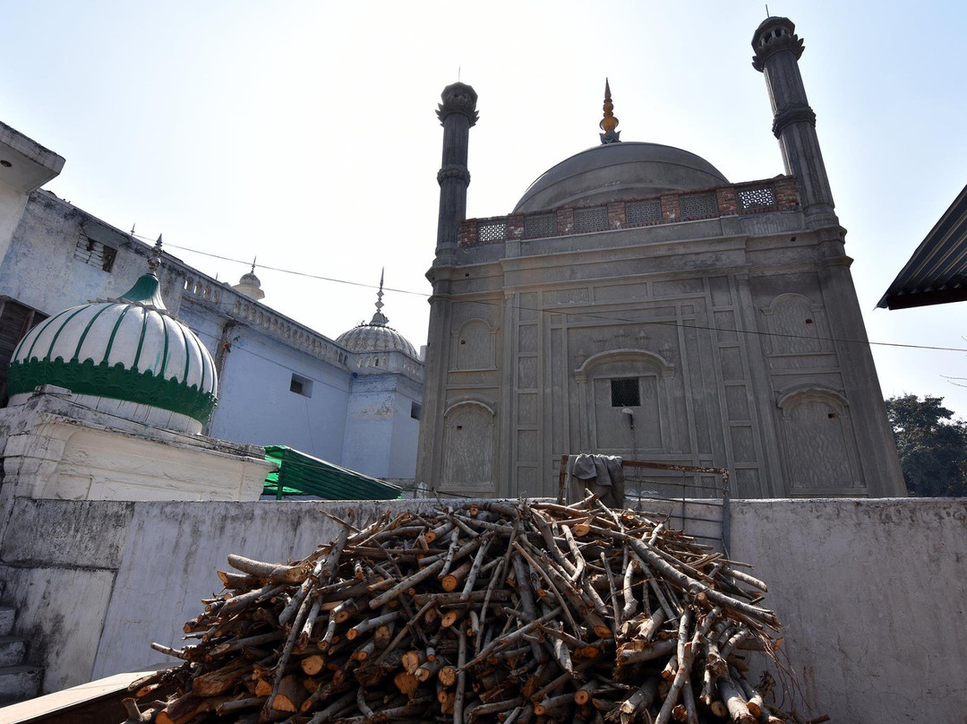 Imam Nassiruddin Mosque景点图片