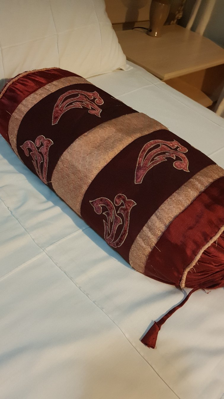Bateleur B&B-官方
