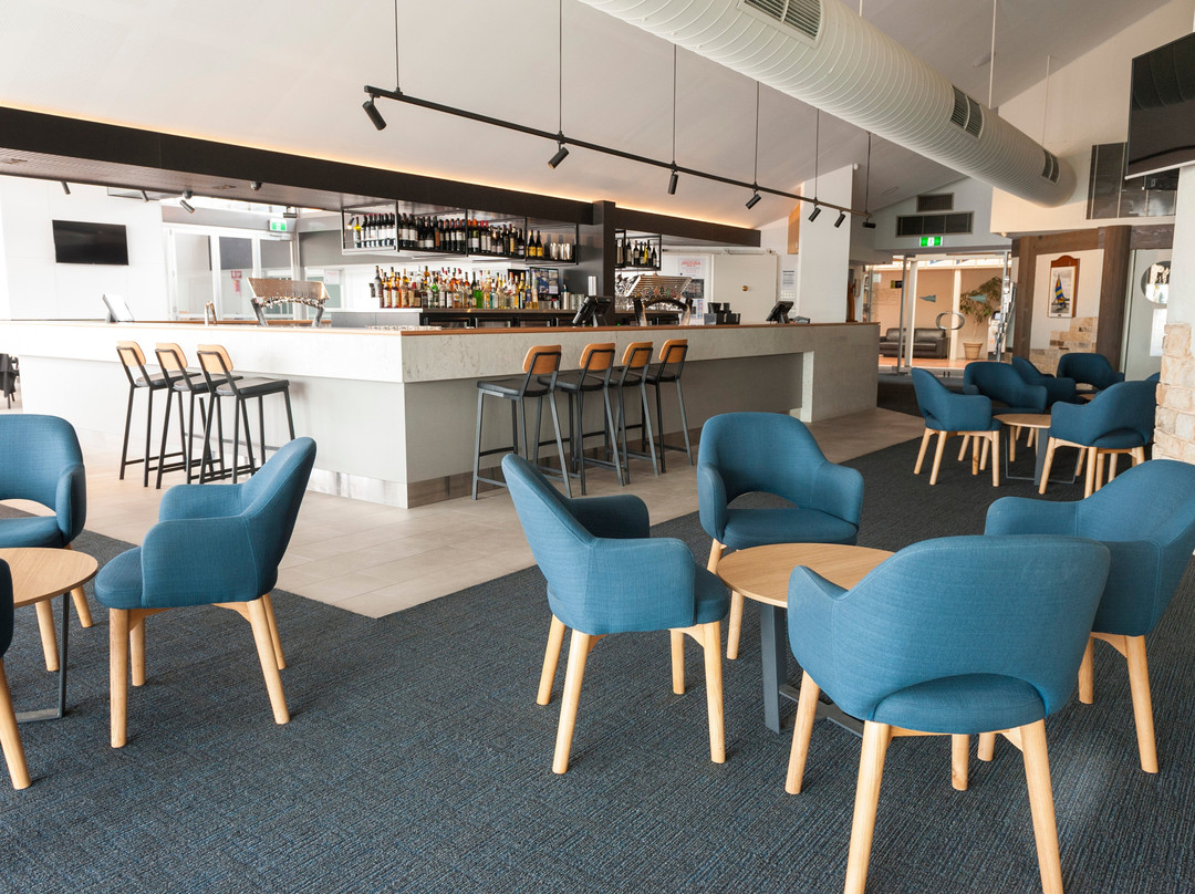 Admirals Bistro @ Cruising Yacht Club of South Australia