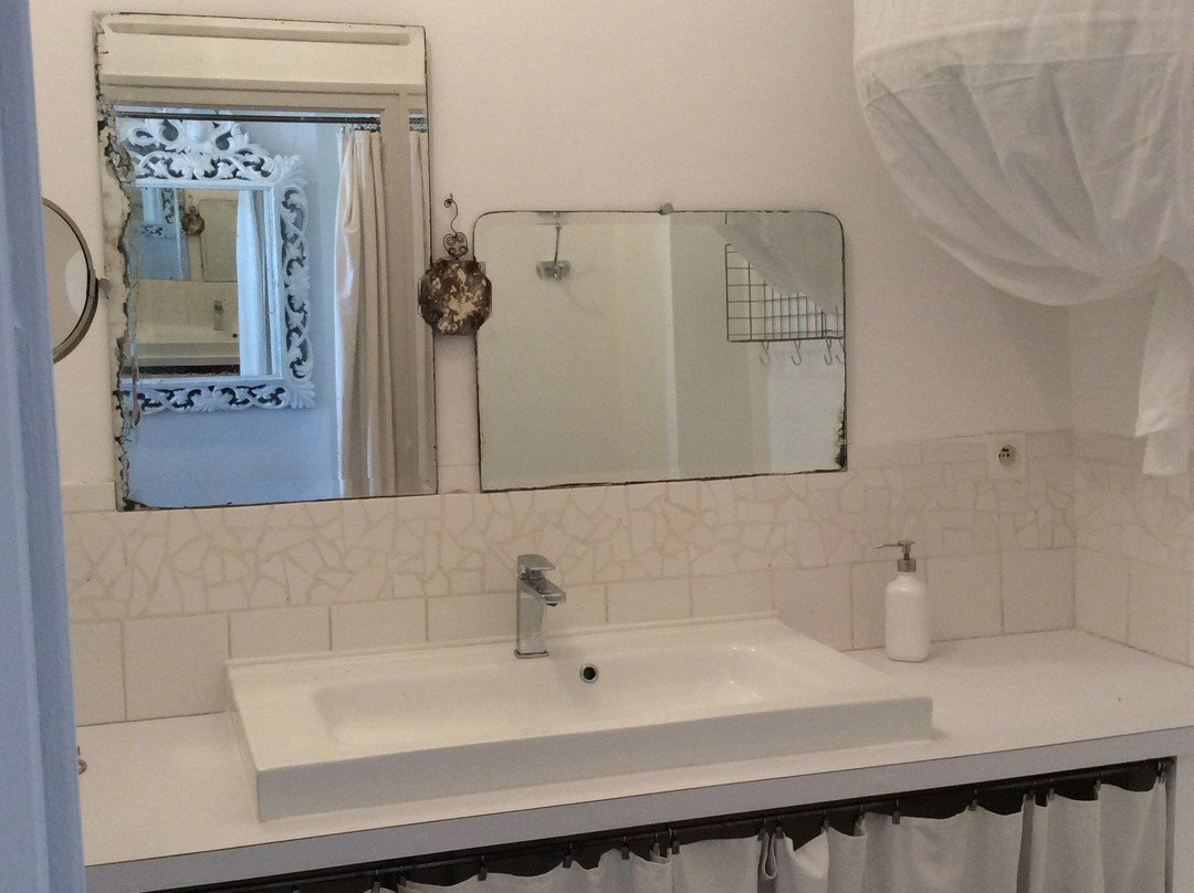 La Maison Sur La Place主图