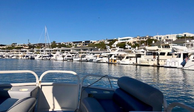 Marina Boat Rentals景点图片
