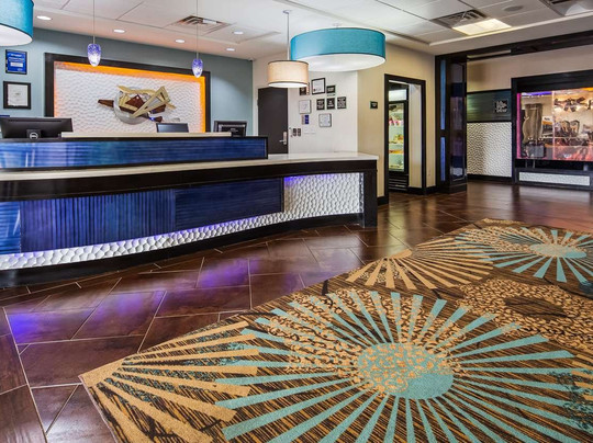 Best Western Plus North Odessa Inn & Suites主图