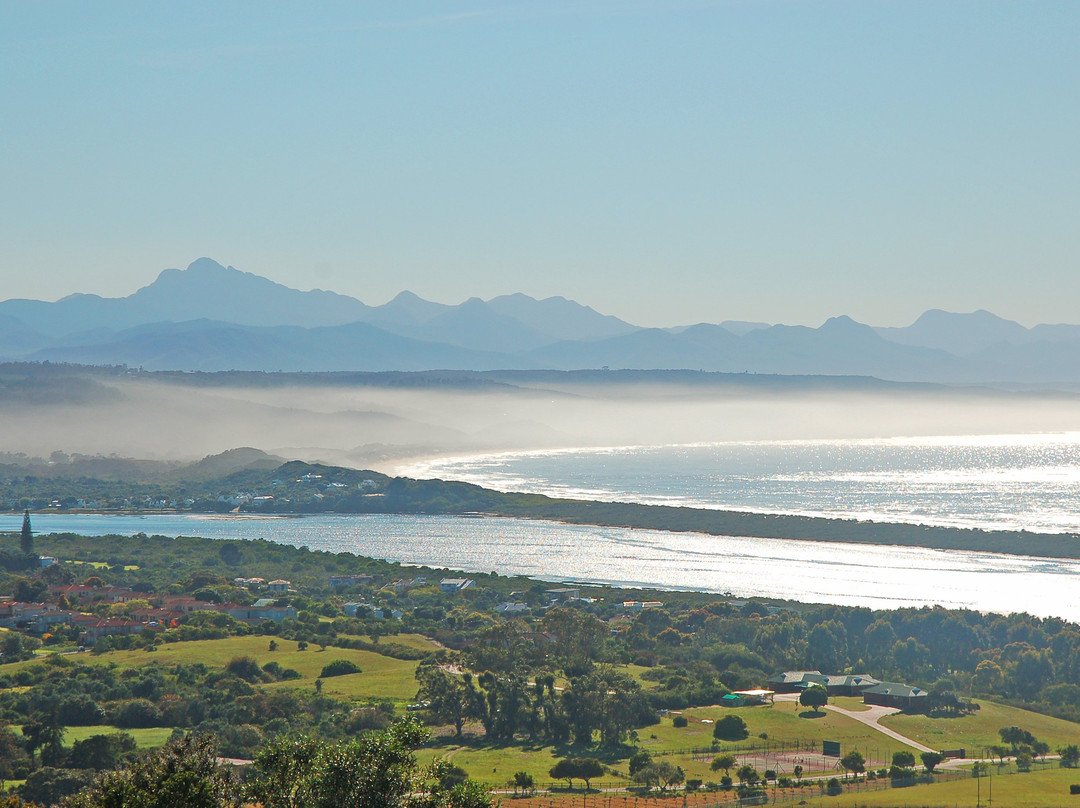 Sky Villa Boutique Hotel主图